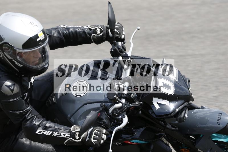 /Archiv-2024/29 12.06.2024 MOTO.CH Track Day ADR/Gruppe gelb/102